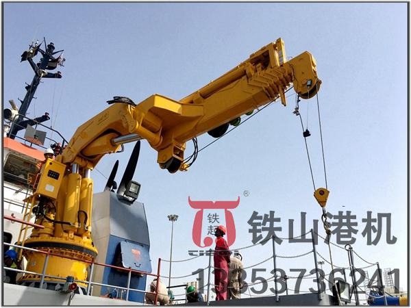 重慶船用起重機廠家 新一代船用起重機三大核心優(yōu)勢